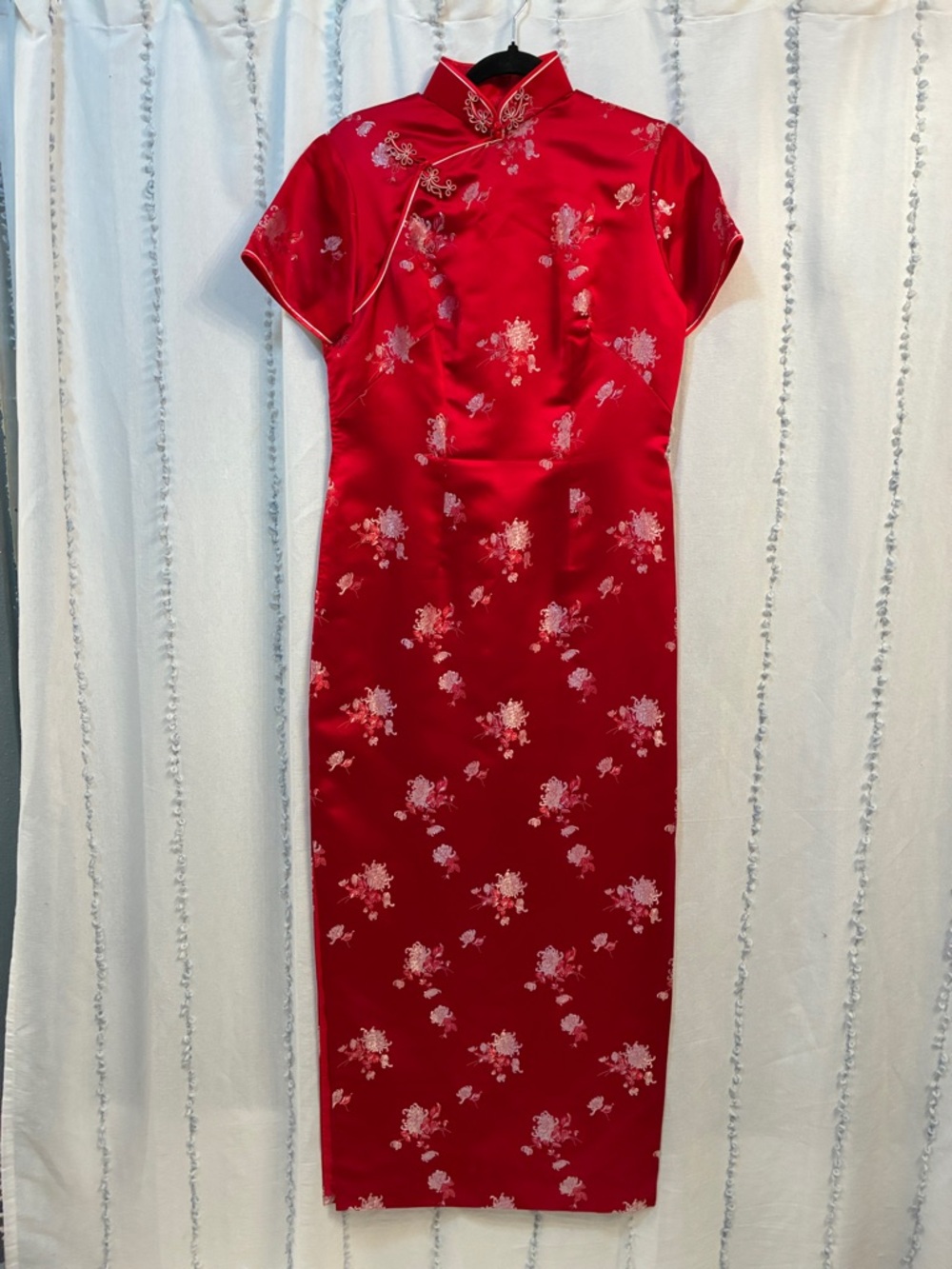 Stunning red Asian maxi dress vintage size medium
